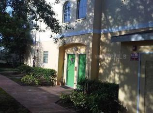 5047 Sunridge Palms Dr #600, Tampa, FL 33617