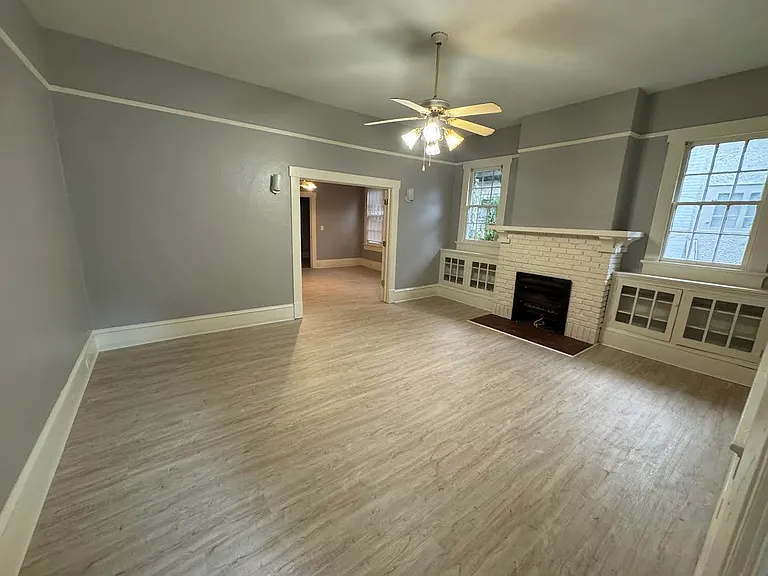 2904 Beacon Ave #B — Photo 5