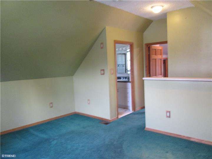 1st image of 23 Gainor Ave