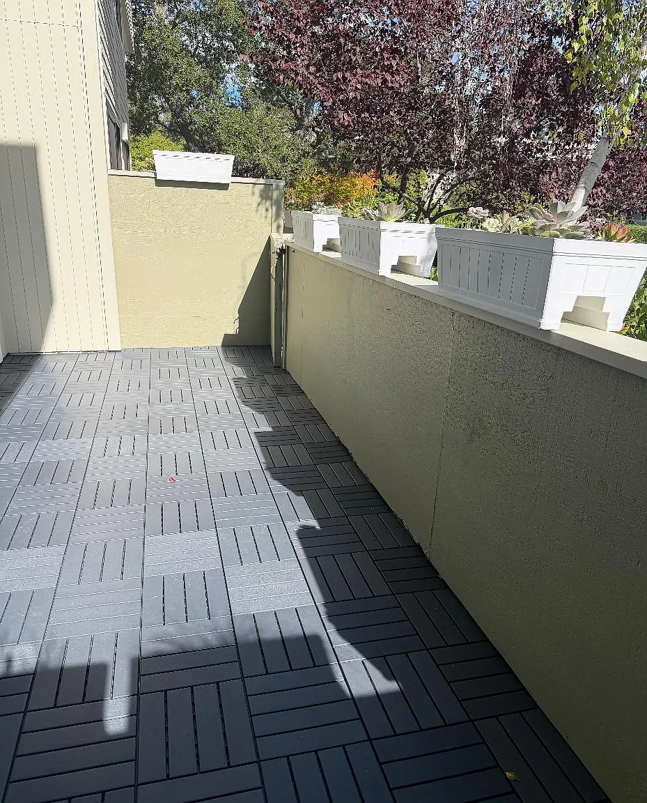 2303 Sharon Rd — Photo 2