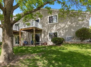 5623 Pompano Dr, Minnetonka, MN 55343