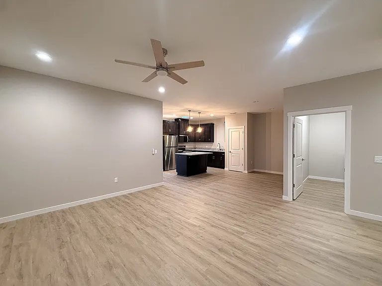 5534-5564 Skyline Rd S — Photo 57