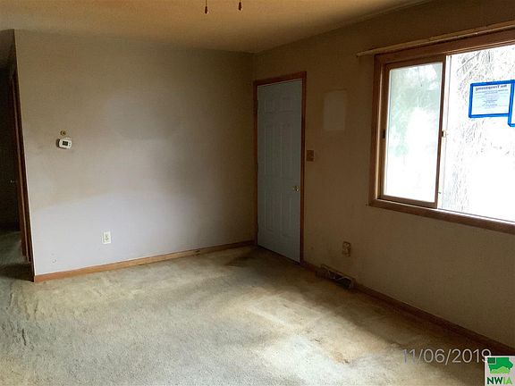 4th image of 3416 El Dorado Way