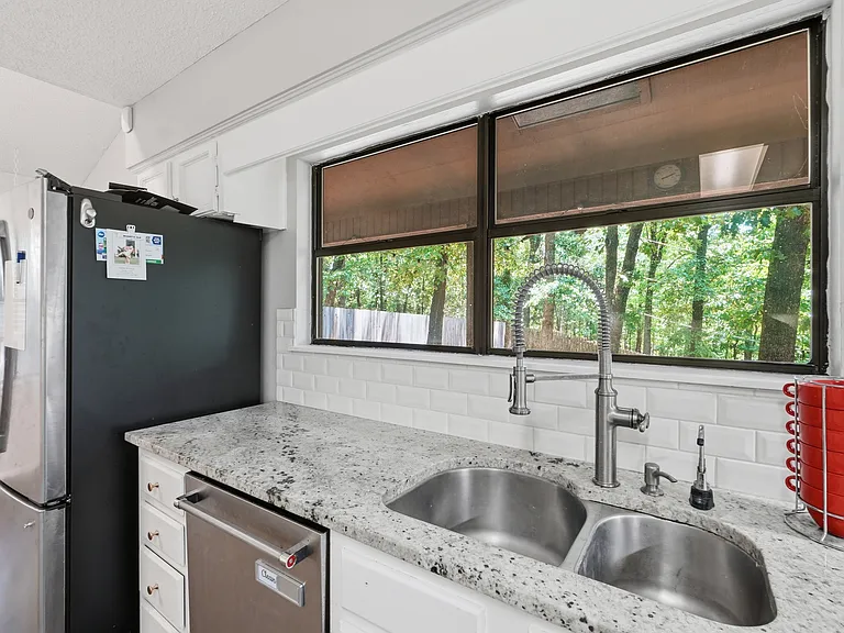 3 Catina Ct — Photo 12
