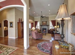 5506 Brighton Rd, Rogers, AR 72758