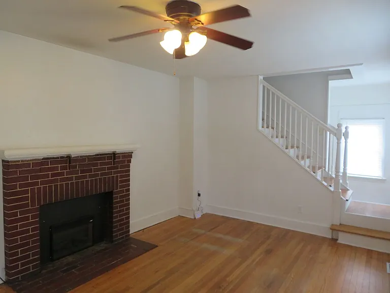 815 Floral Ave — Photo 2