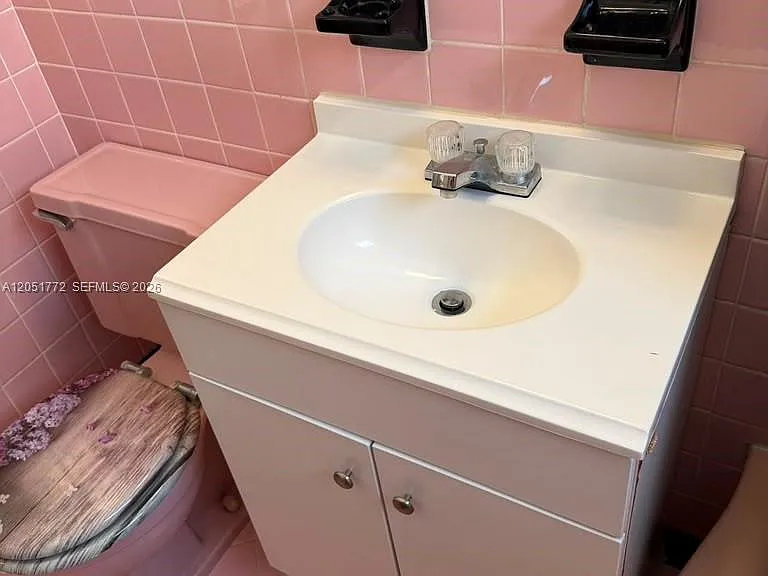 8132 Harding Ave #9 — Photo 3
