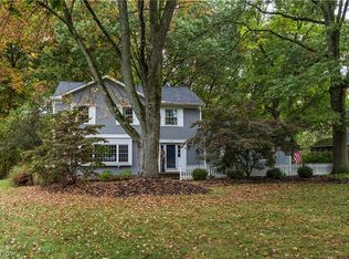 136 Parmelee Dr, Hudson, OH 44236