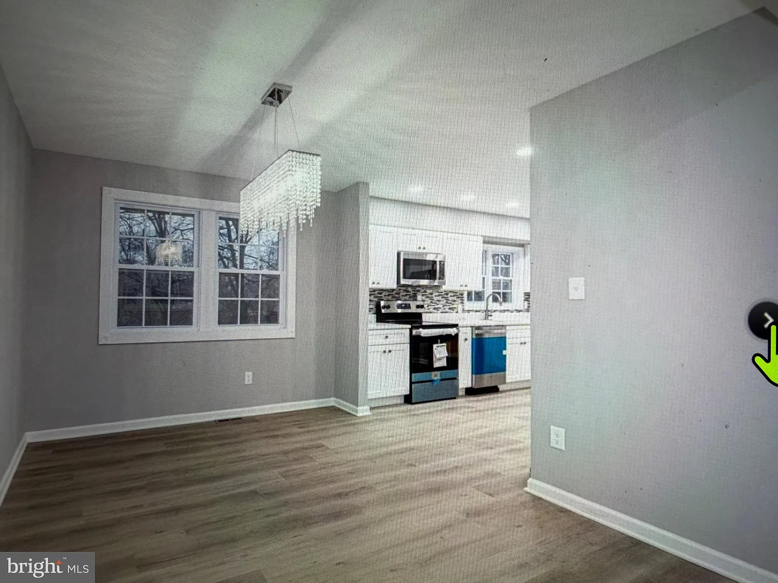 4 bed, 3.0 bath, 2255 sqft, $3,000 — Photo 3