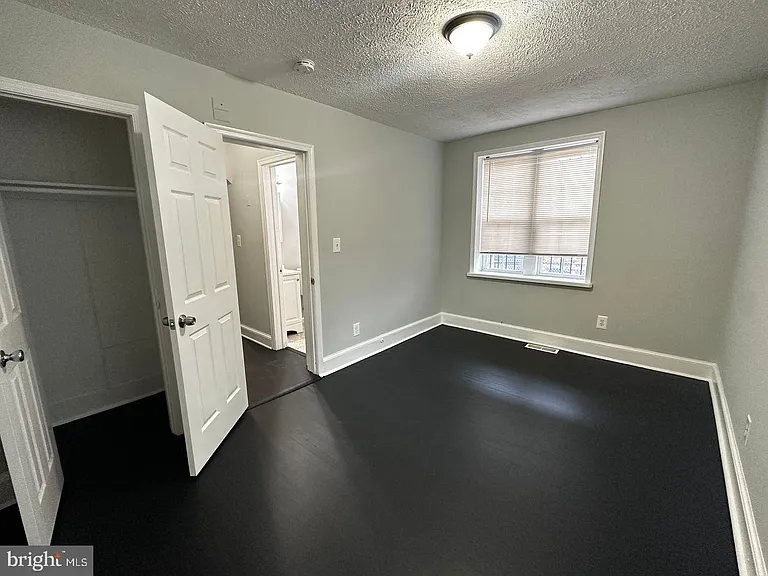 4632 Hillside Rd SE — Photo 14