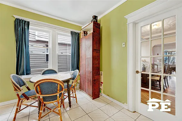 Sold by Pride Estates | media 36