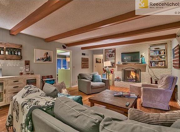 4th image of 9138 Hayes Dr