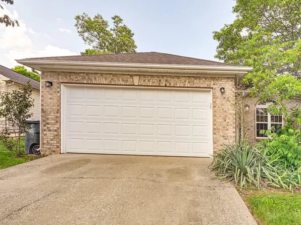 3713 Lady Di Ln, Lexington, KY 40517