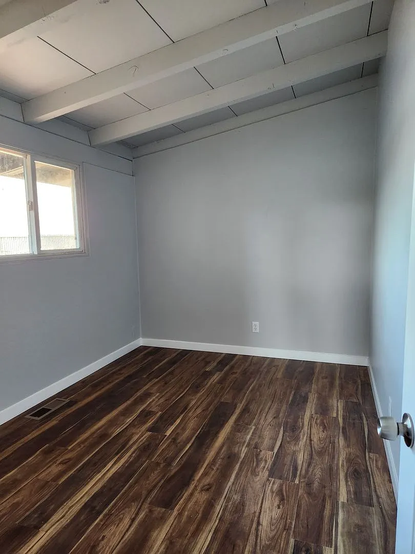 Newly Renovated 3 Bedroom House with a Carport! — Photo 4