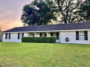 2107 Sheppard Blvd, Picayune, MS 39466