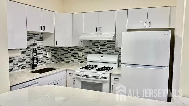 1125 Waterford Dr — Photo 11