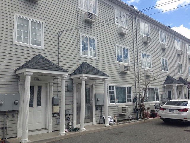 1st image of 197 Beach 95th St