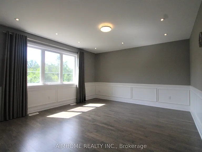 151 Bridgepointe Ct — Photo 17