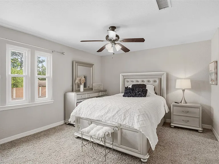 2938 Camelot Ln — Photo 29