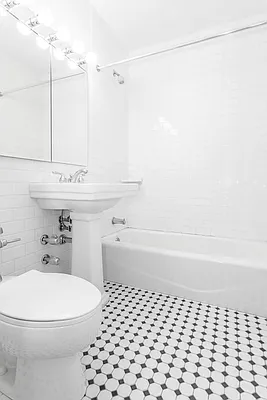 Rented by Olnick Organization | media 10