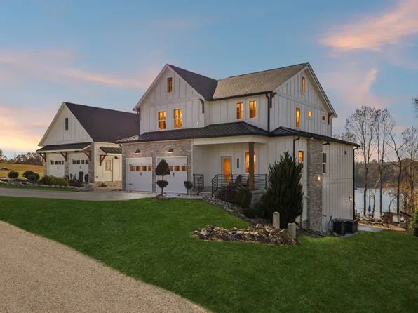 71 Fanning Bend Dr, Winchester, TN 37398