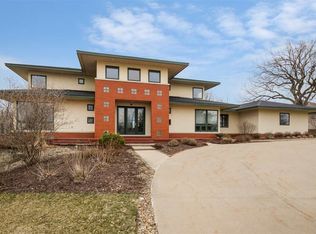 60 Kennedy Pkwy, Iowa City, IA 52246