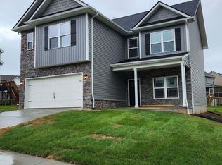 2210 Nora Mae Rd, Knoxville, TN 37932