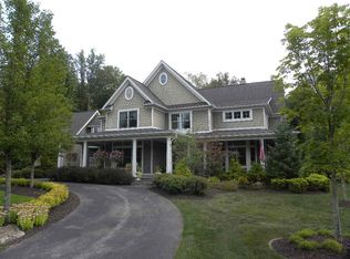7510 Faraway Trl, Chagrin Falls, OH 44023