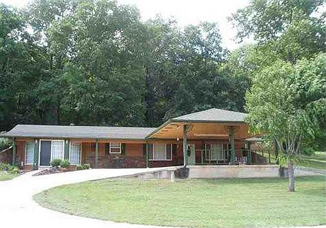 2nd image of 3355 County Road 426