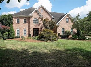 8909 Dove Stand Ln, Charlotte, NC 28226