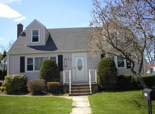 1935 9th St, Bethlehem, PA 18020