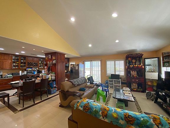 4th image of 9731 E Naomi Ave