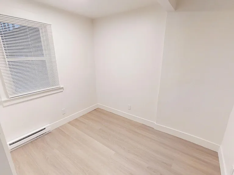 1675 Slater St — Photo 12