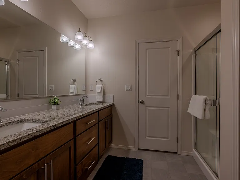 18522 White Rose Pl — Photo 10