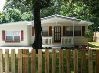 4428 Flatbush Ave, Sarasota, FL 34233