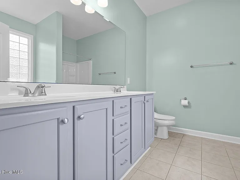 38 Amber Ct — Photo 17