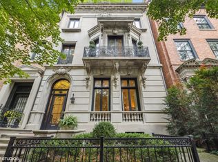 1521 N State Pkwy, Chicago, IL