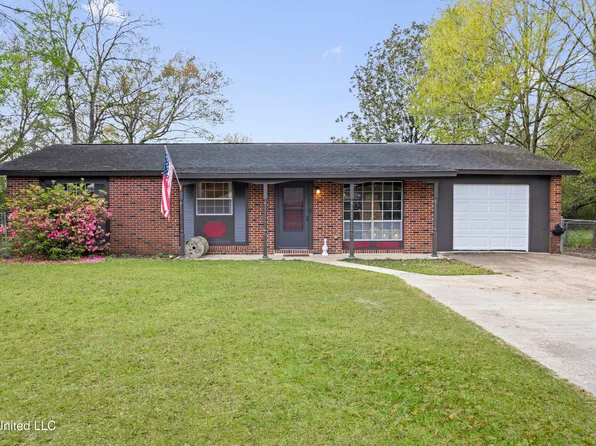 101 Fore St, Gulfport, MS 39503