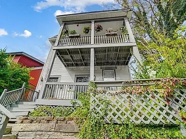 2705 Hackberry St #1 — Photo 2
