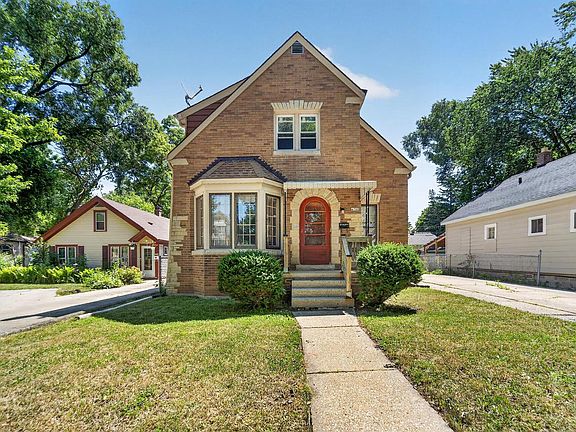 2nd image of 4700 N 50th STREET