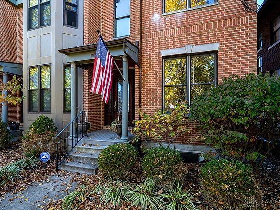3rd image of 2731 Cleinview Ave #C