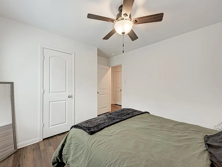 132 Maywood Ln — Photo 25