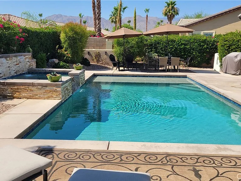 60568 Lace Leaf Ct — Photo 2