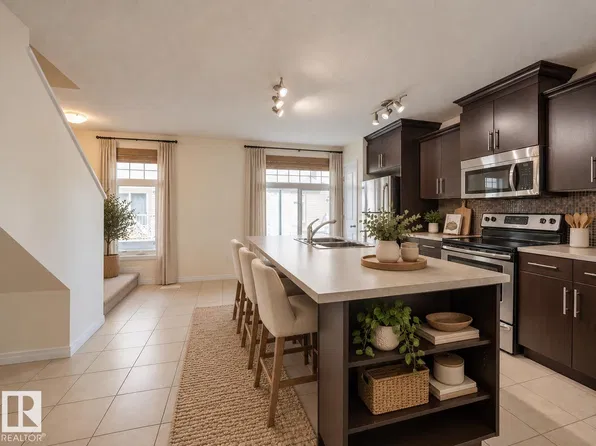 465 Hemingway Rd NW #66, Edmonton, AB T6M 0J7