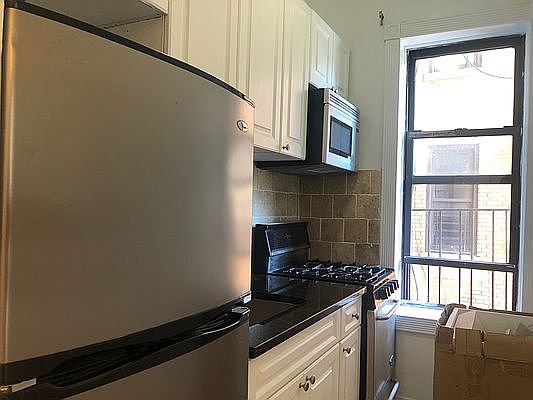 1st image of 602 Saint Nicholas Ave #4