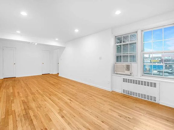5th image of 63-85 Woodhaven Blvd #1H2