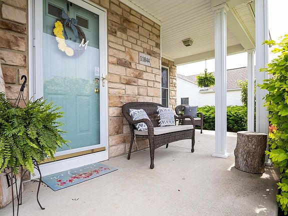 4th image of 11844 Springcreek Dr