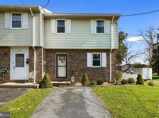 701 Chestnut St, Shoemakersville, PA 19555