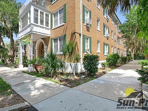 2nd image of 124 Live Oak Ave APT 10