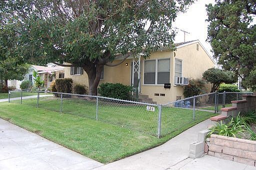 1st image of 323 1/2 W Alameda Ave